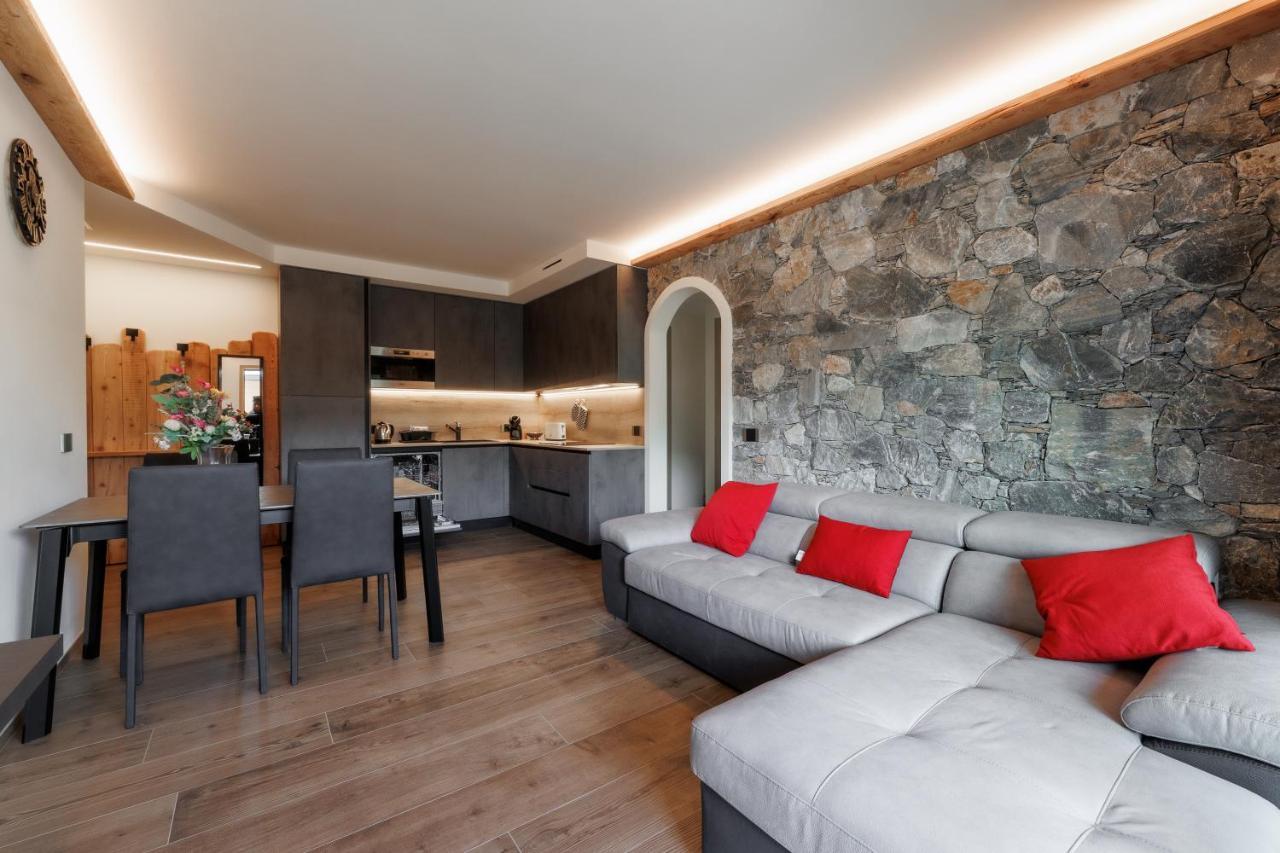 Stella Del Nord - Livigno Centroアパートメント エクステリア 写真